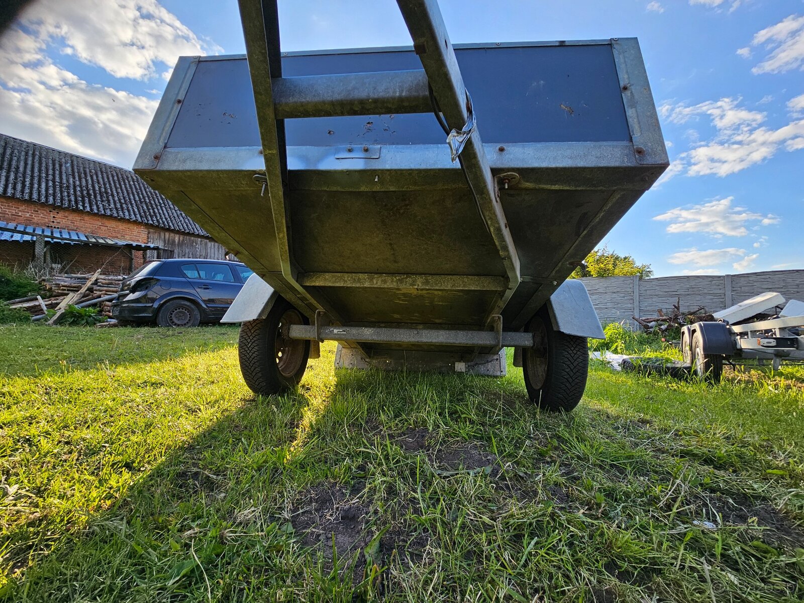 sprzedam przyczepę - 6