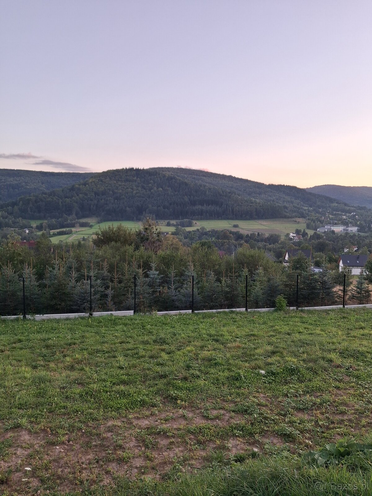 Sprzedam działkę budowlaną - 6