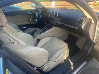 Audi TT 3.2 Quattro - 6