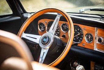 Fiat 124 spider - 6