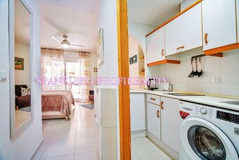 Hiszpania, Torrevieja, Calle los Gases 1 kk - 6