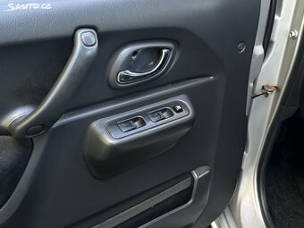 Suzuki Jimny 1.3/62kW 4X4 KLIMA TAŽNÉ r.v. 2006 - 6