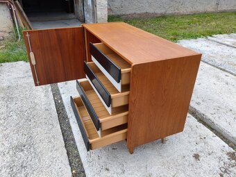 Jiroutek šuplíkatá komoda malá černobílá - 6