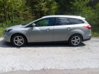 Ford Focus ładny,zadbany.179 tyś,przebiegu - 6