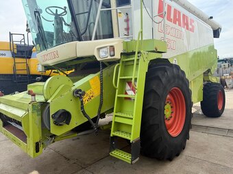 Kombajn zbozowy Claas Lexion 460 heder V660 lub 7,5m rok pr - 6