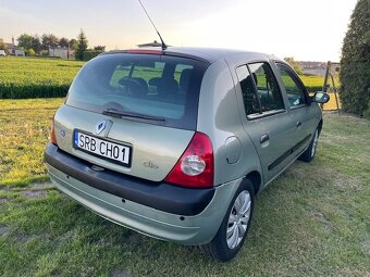 Sprzedam samochód RENAULT CLIO 2 z roku 2002  w stanie bardz - 6