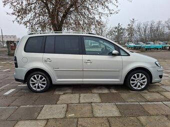 VOLKSWAGEN TOURAN FREESTYLE 1.4 TURBO - 6
