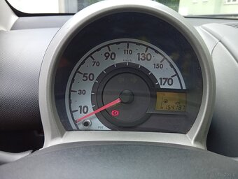 Toyota Aygo klimatyzacja, wspomaganie kierownicy - 6