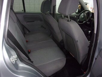 Ford Fusion + 1,6 TDCi - 6