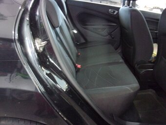 Ford Fiesta 1.5 TDCi 75 Trend - 6