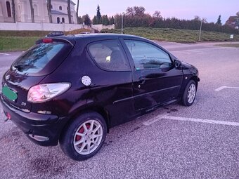 Peugeot 206 - 6