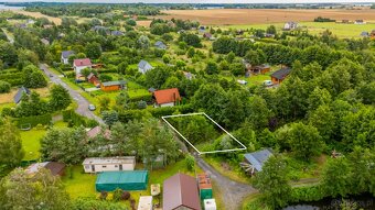 Działka nad jeziorem , 3 km od morza. - 6