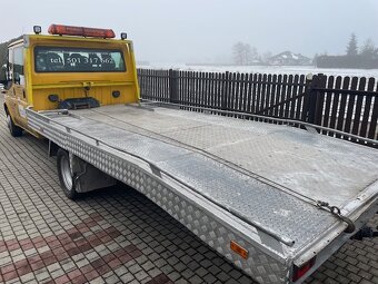 Sprzedam POMOC DROGOWĄ Ford Transit 6 osobowy na bliźniaku . - 6