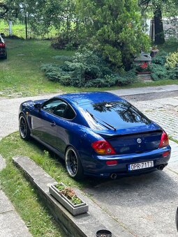 Hyundai coupé tuscani 2.0 - 6