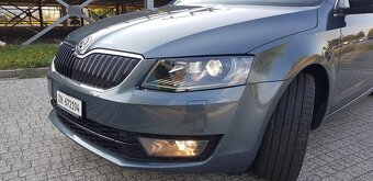 Skoda Octavia 1.8 bixenon led - 6