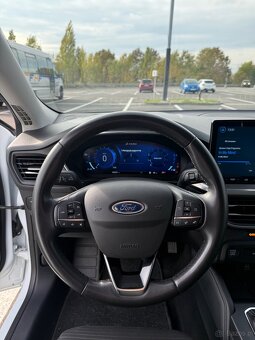 Sprzedam Ford Focus samochód jest bardzo dobrym stanie - 6