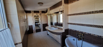 Kraków - Skotniki ul. Skotnicka 200m2 - - 6