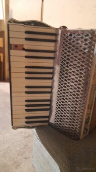 Akordeon HOHNER VERDI I - 6