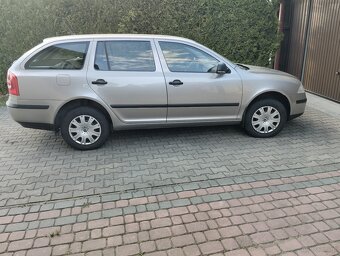 Skoda Octavia 2 kombi LPG STAG 2011 - 6
