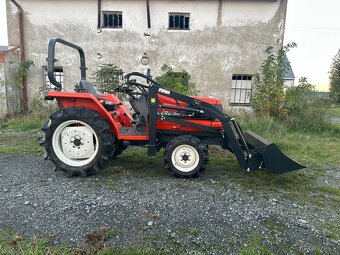 KUBOTA GL240 z ładowarka - 6
