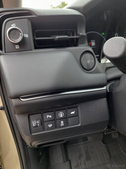 Honda HR-V Hybrid - 6