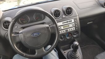 Ford Fiesta 1.3 benzyna 2004 r. w ładnym stanie - 6