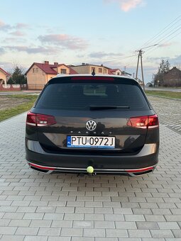 Sprzedam Volkswagen Passat 2.0 TDI SCR DSG7 Elegance Lift Mo - 6