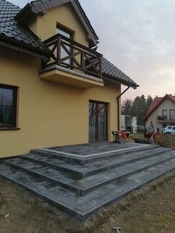 Zajmuje się usługami malarskimi oraz usługami brukarskimi - 6