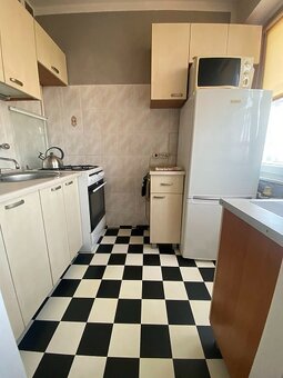 2 pokoje, 33m2, III piętro, umeblowane, Os. Widok - 6