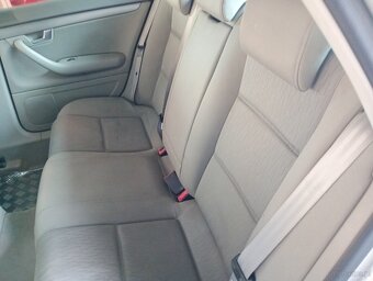 Sprzedam samochód - 6