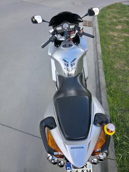 Honda VFR800 VTEC - 6
