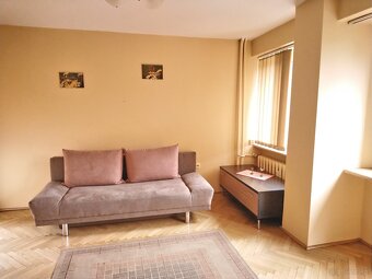 Katowice Uniwersytecka CENTRUM - 6