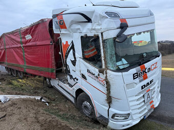 DAF XG 530 FT po wypadku - 6