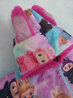 Kurtka przeciwdeszczowa Labubu rozm 122 nowa - 6