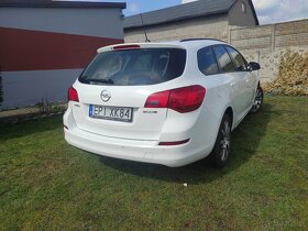 Opel Astra J 1.4 mpi eco FLEX - 6