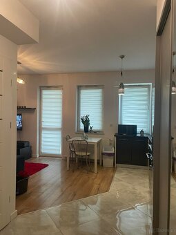 Kawalerka do wynajęcia - 6