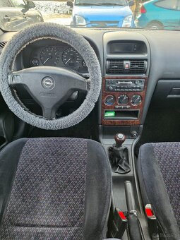 Sprzedam samochód osobowy marki opel astra - 6