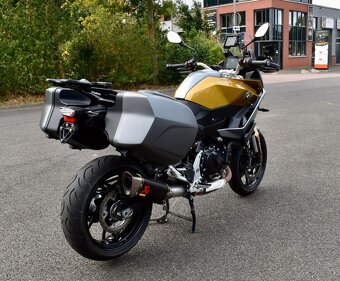 2021 BMW F 900 XR - 6