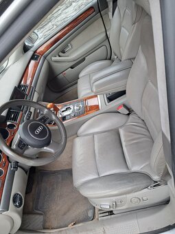 Sprzedam Audi A8 - 6