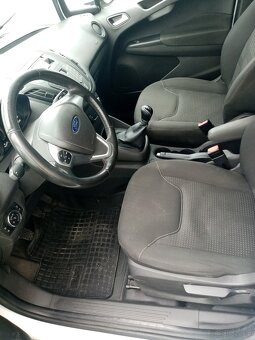 Ford Transit Courier 1.5 - 6