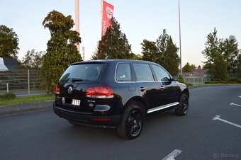VW TOUAREG , 2.5 TDI R5, 4x4, SKÓRA, NAVI, XENON - 6