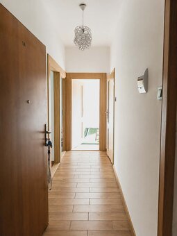 Jasne mieszkanie z balkonem | 48,91 m² | Parter | Od ręki - 6