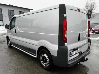 Opel Vivaro 2.5 CDTI L2H1 - 6