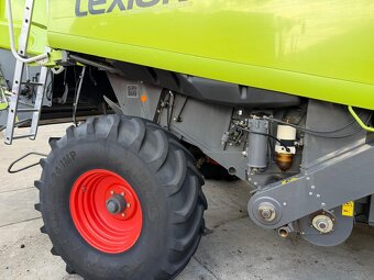 Kombajn zbożowy Claas Lexion 660 heder V750 rok 2011 cena 38 - 6