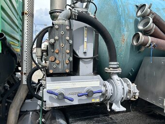 MAN 26.414 F2000 6x4 - 6