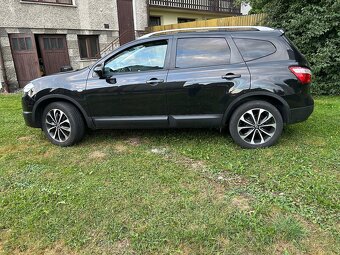 Nissan Qashqai 2.0 benzyna 4x4  Zarejstrowany - 6