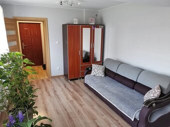 Piętrowy dom 160 m² na dużej działce – Skalmierzyce - 6