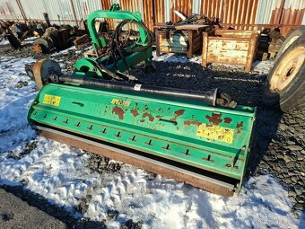 Rozdrabniacz do rowów i skarp WŁOCHY RMZ 220 - 6