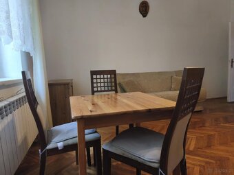 Bezczynszowe mieszkanie w zadbanej kamiennicy - 6