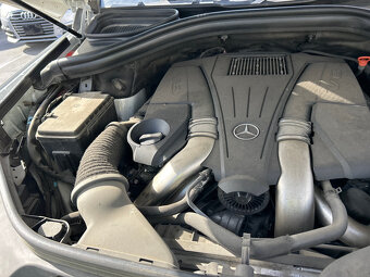 mercedes gl450 x166 4,6l  2014r - 6